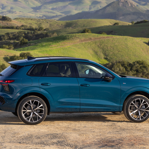 2026 Audi Q3 S-Line F3 Malpelo Blue Side View