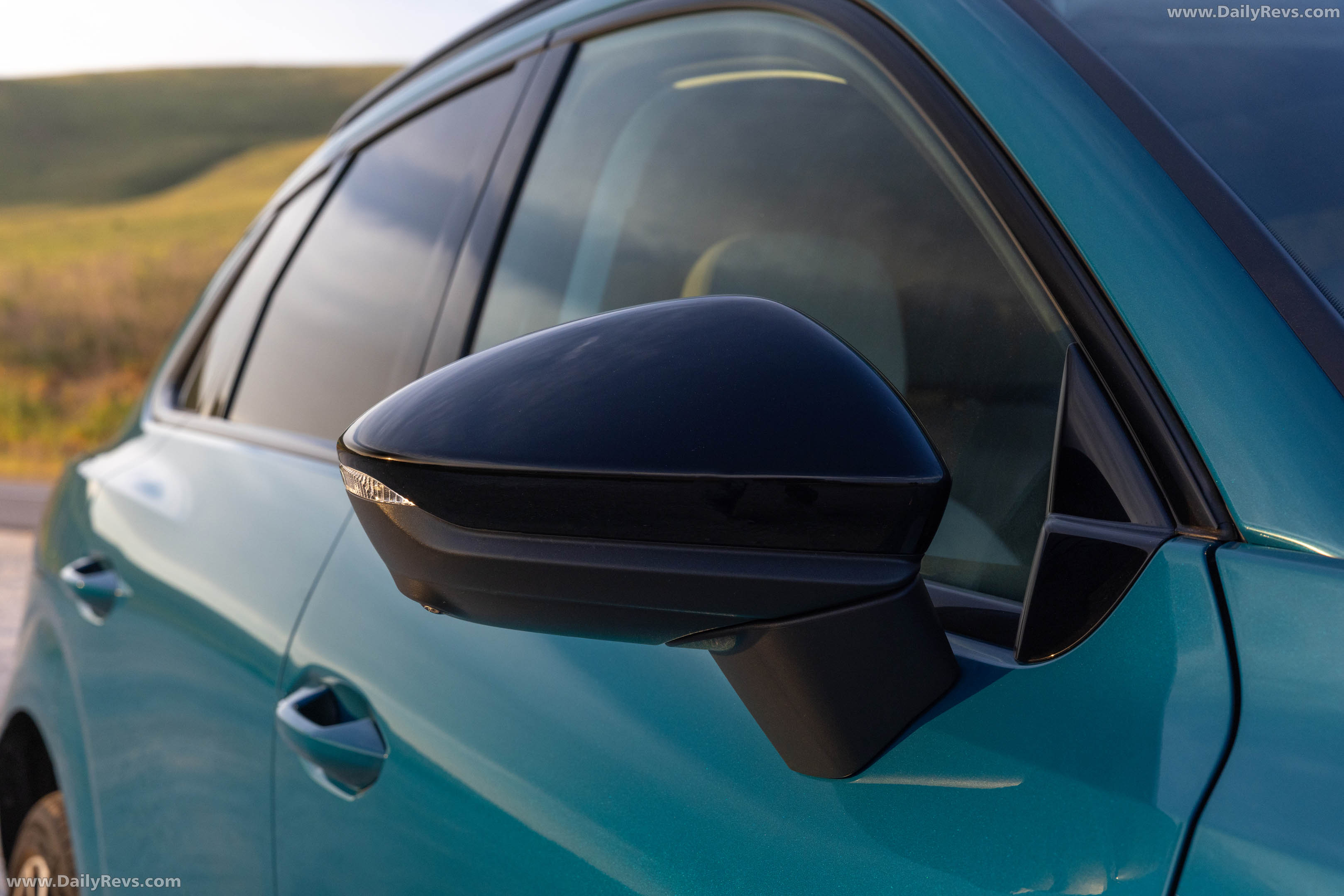 2026 Audi Q3 S-Line F3 Malpelo Blue Exterior