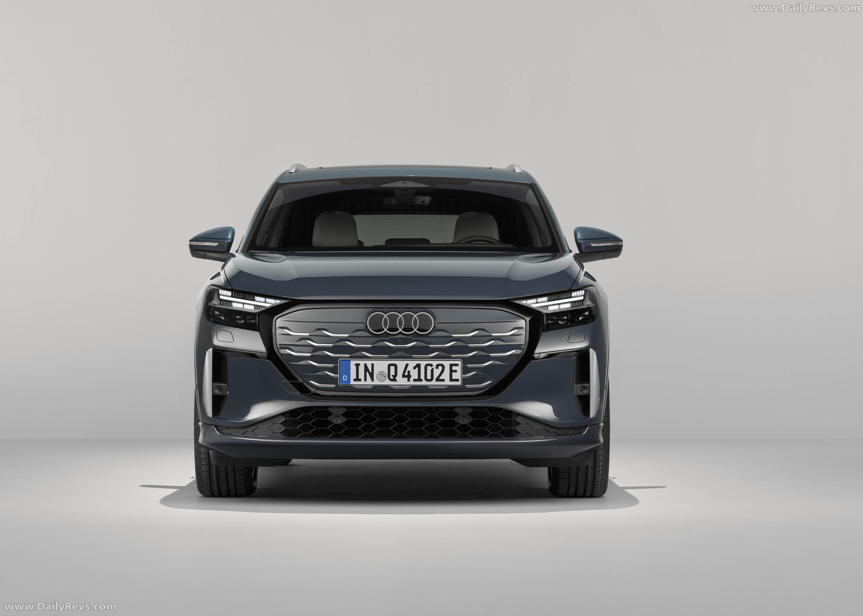 2027 Audi Q4 e tron F4 Front View