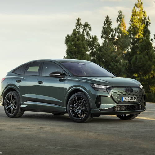 2027 Audi Q4 e-tron Sportback F4 Front View