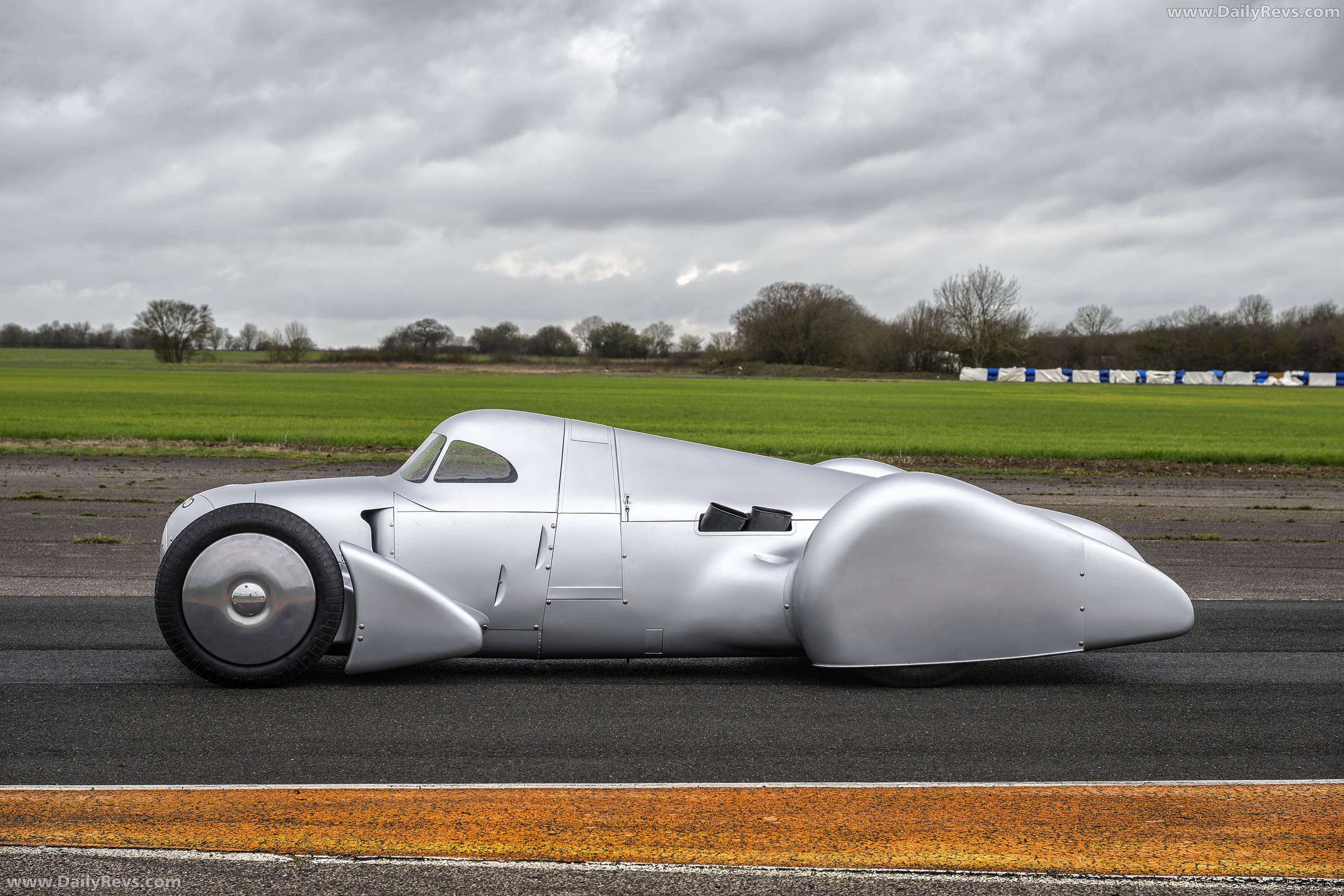 2026 Audi Auto Union Lucca Side View
