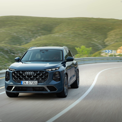 2027 Audi Q7 4M Front View