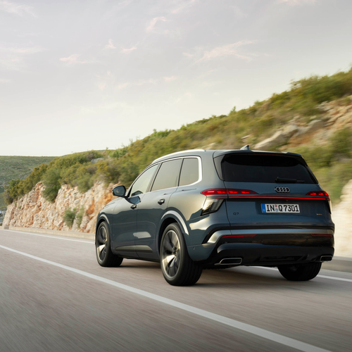 2027 Audi Q7 4M Rear View