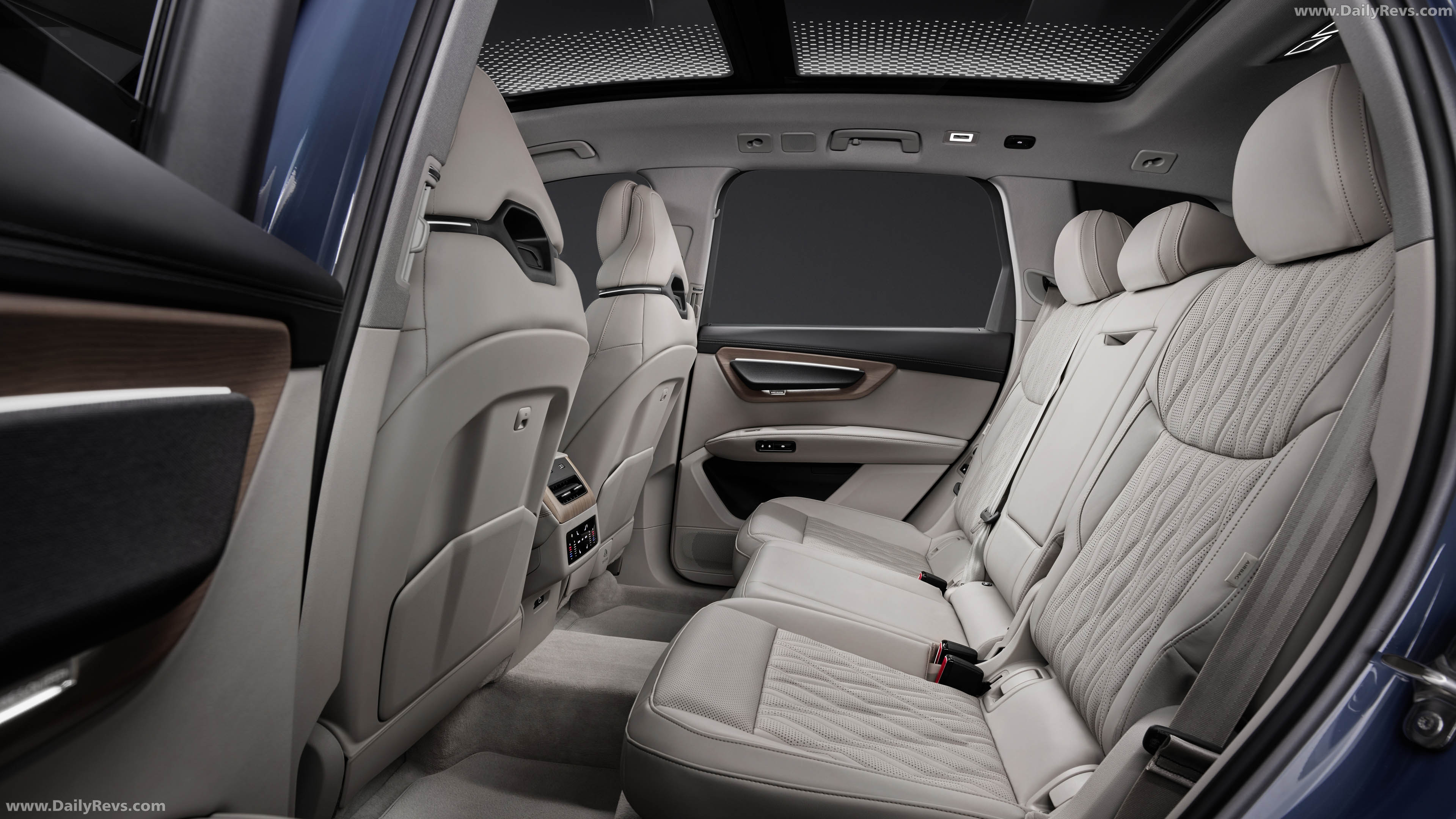2027 Audi Q7 4M Interior