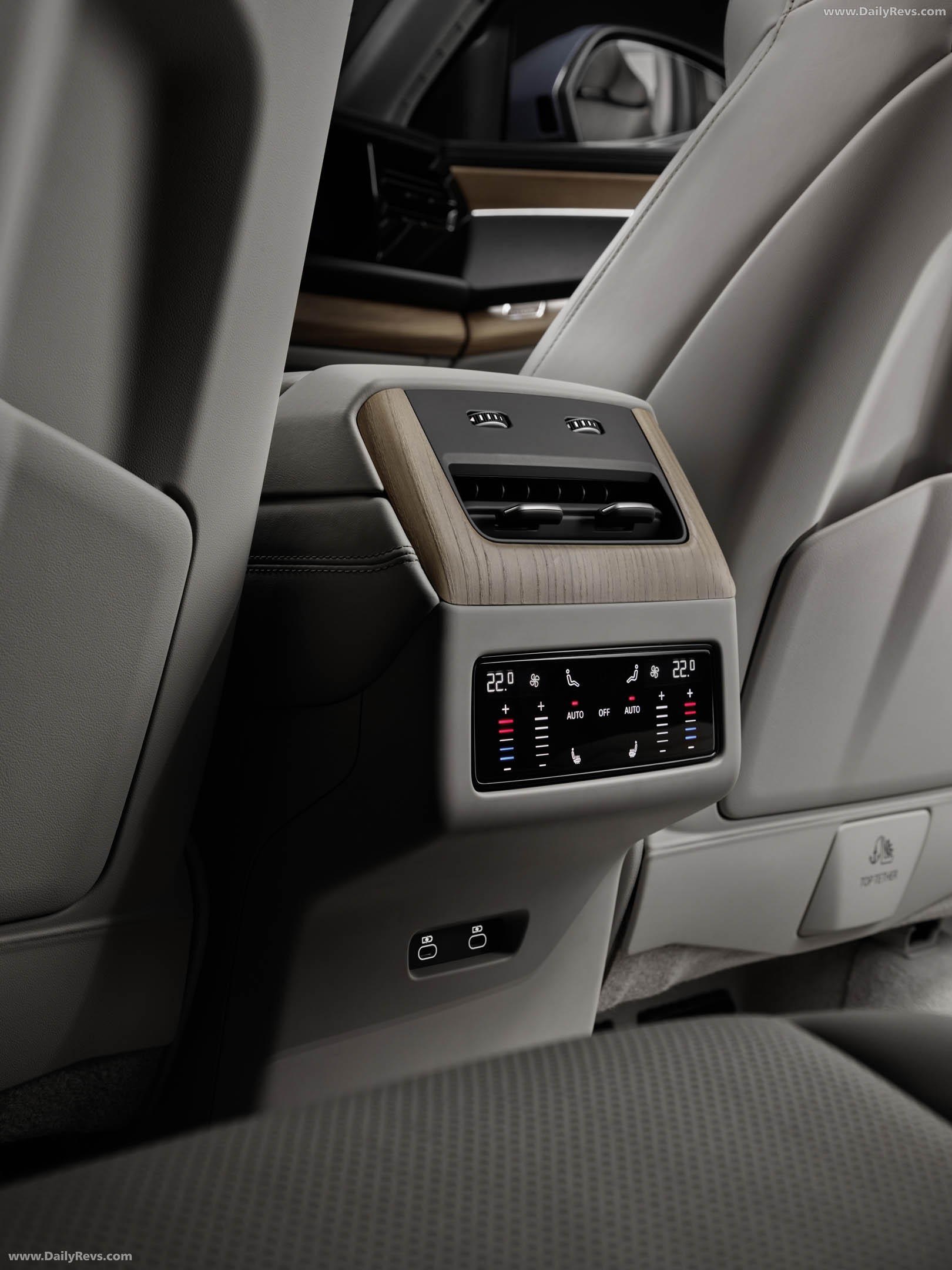 2027 Audi Q7 4M Interior