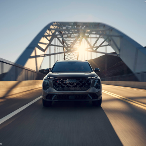 2027 Audi SQ7 4M Front View