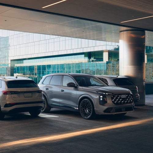 2027 Audi SQ7 4M Front View