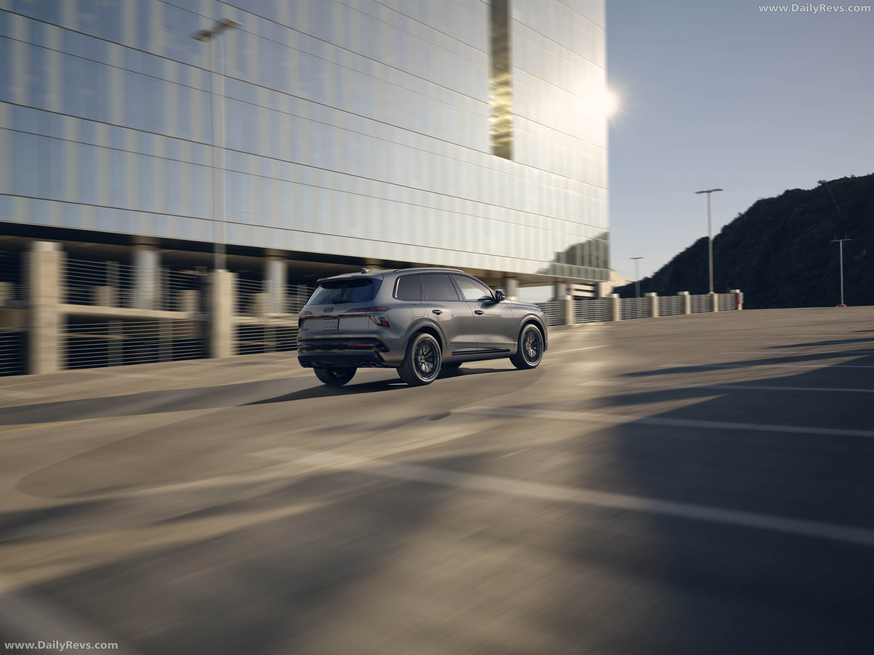 2027 Audi SQ7 4M Rear View