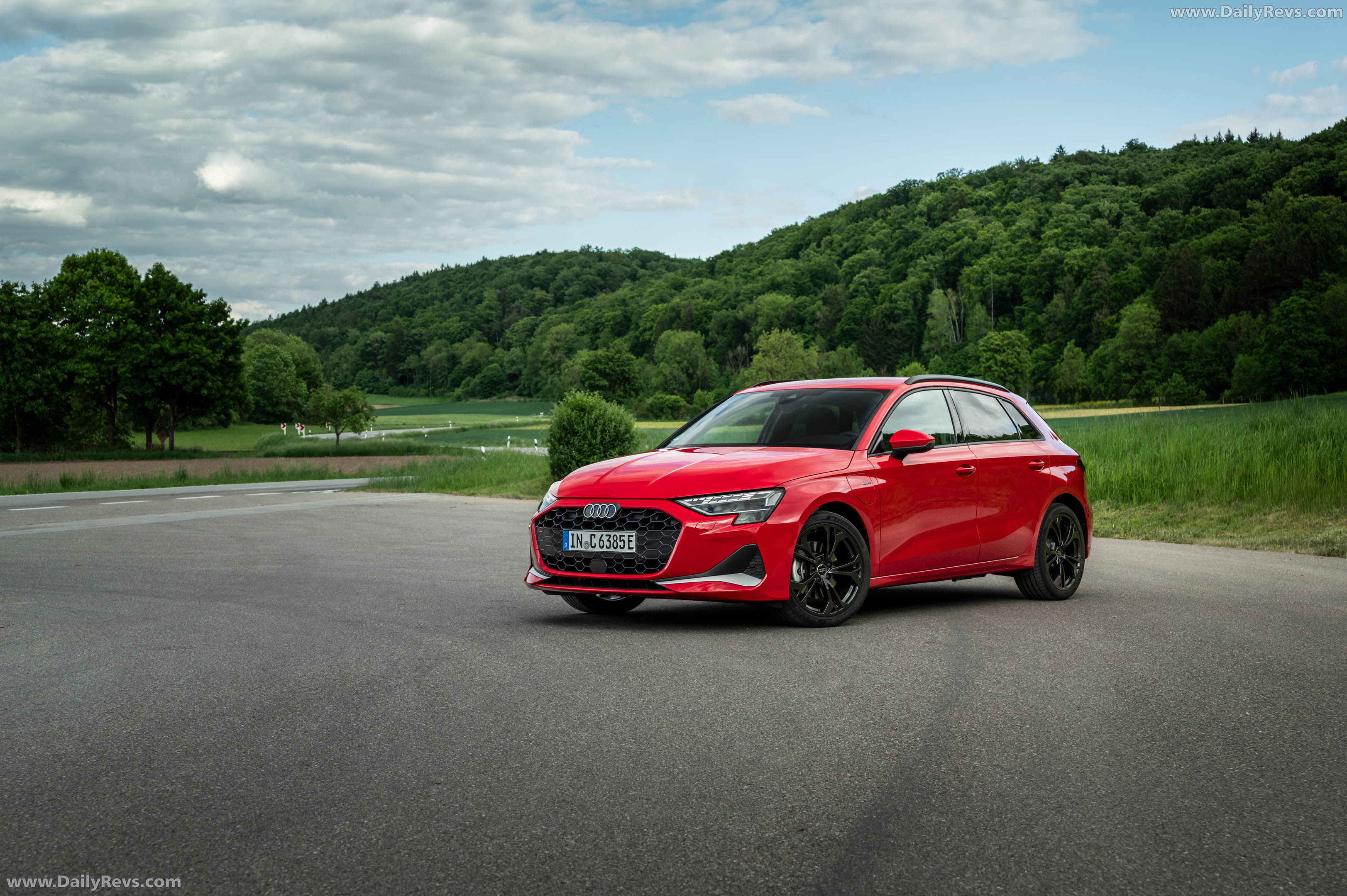 2027 Audi A3 Sportback e-hybrid 8Y Front View