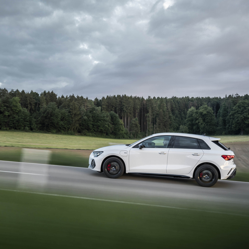2027 Audi A3 Sportback e-hybrid 8Y Side View