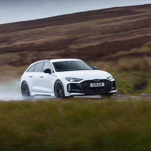 2027 Audi RS 5 Avant B10 UK Version Front View