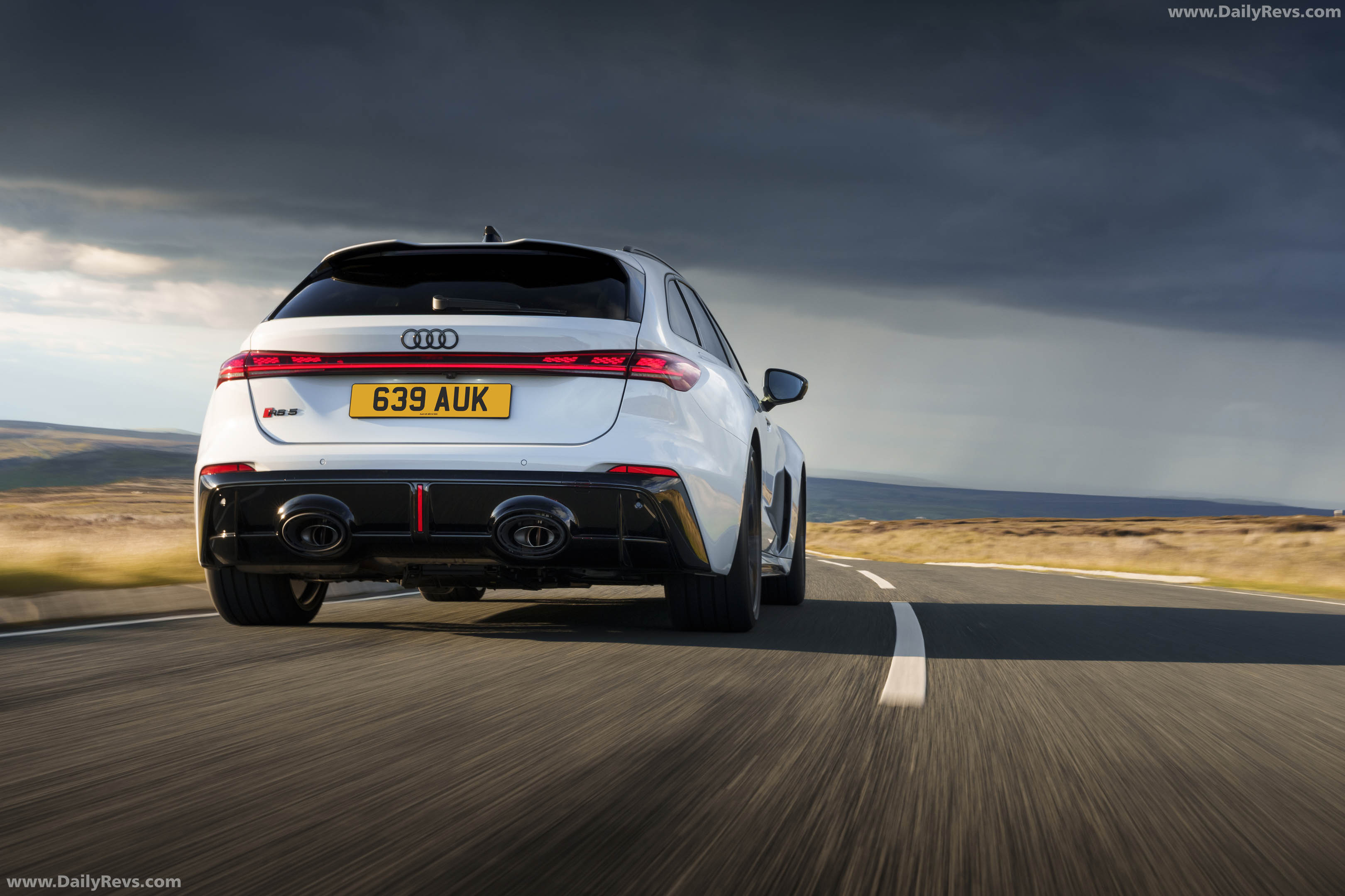 2027 Audi RS 5 Avant B10 UK Version Rear View