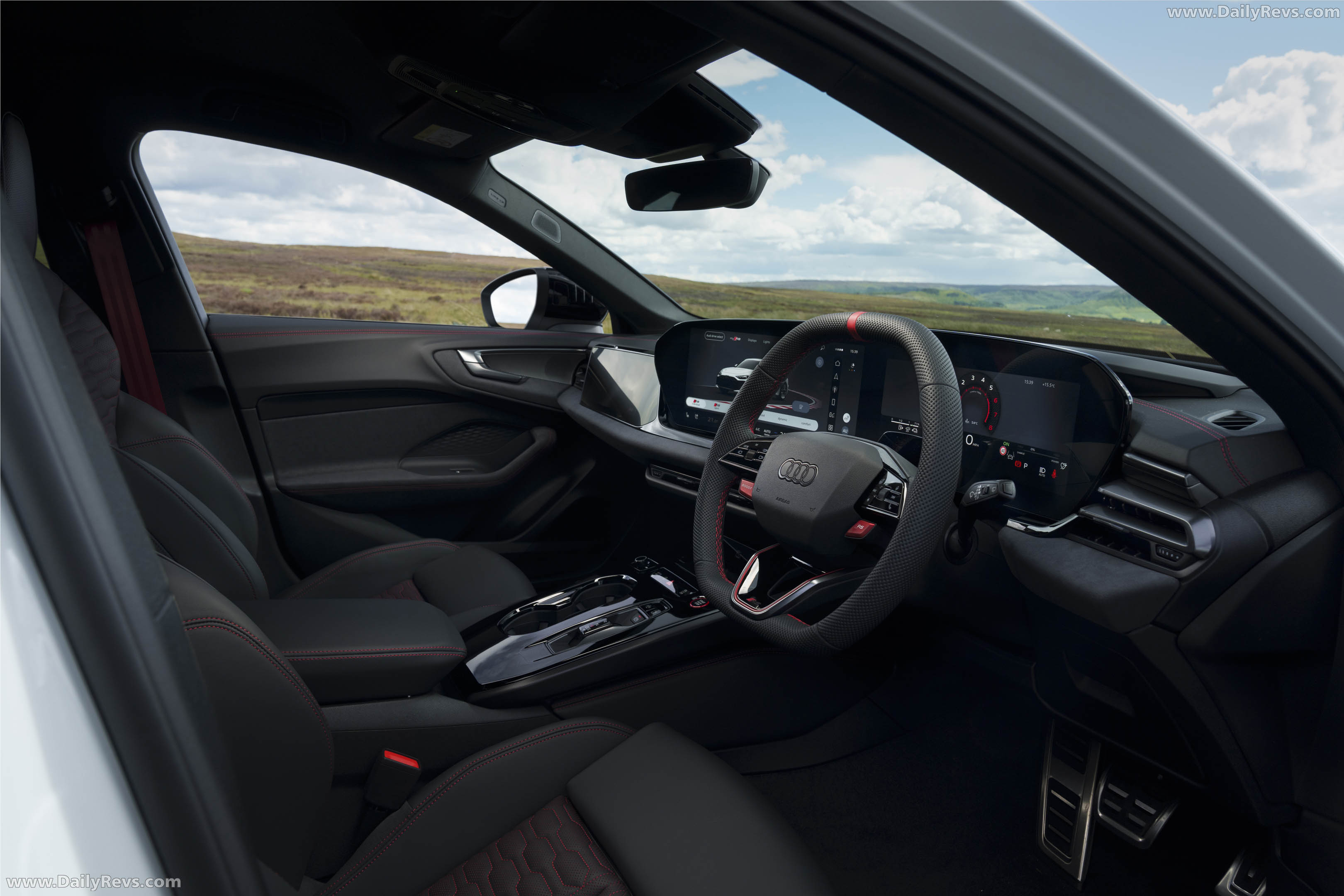 2027 Audi RS 5 Avant B10 UK Version Interior