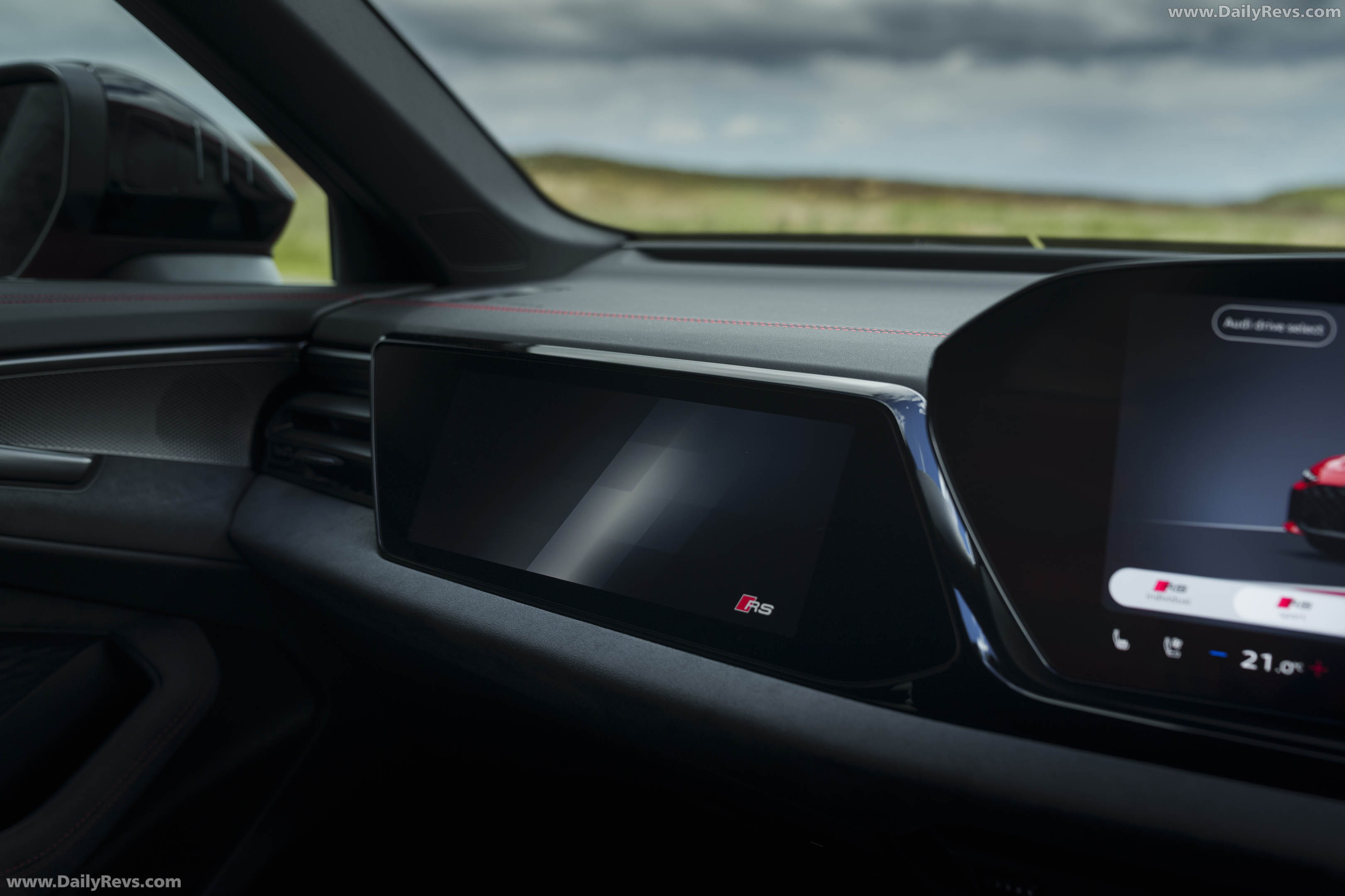 2027 Audi RS 5 Avant B10 UK Version Interior