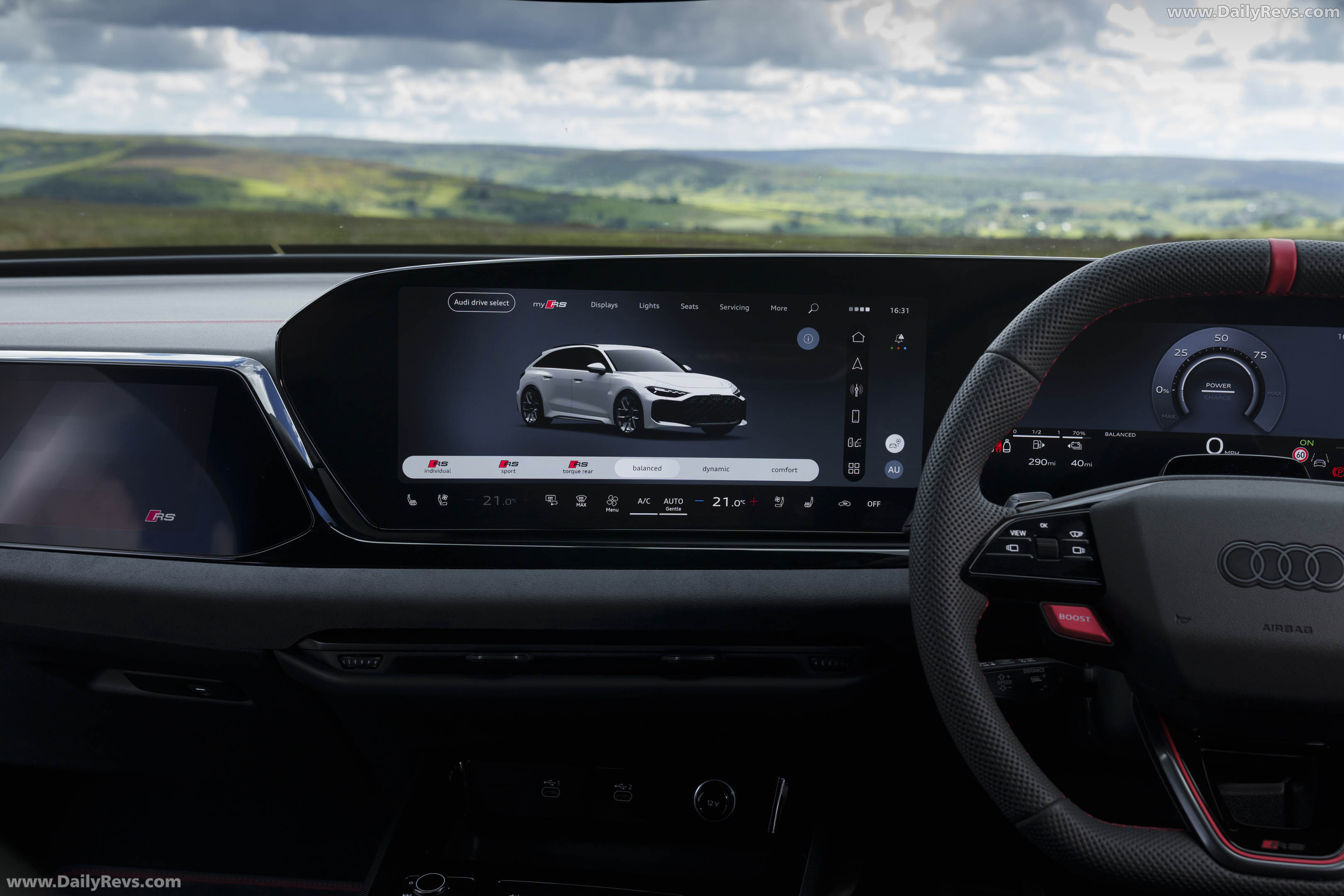2027 Audi RS 5 Avant B10 UK Version Interior