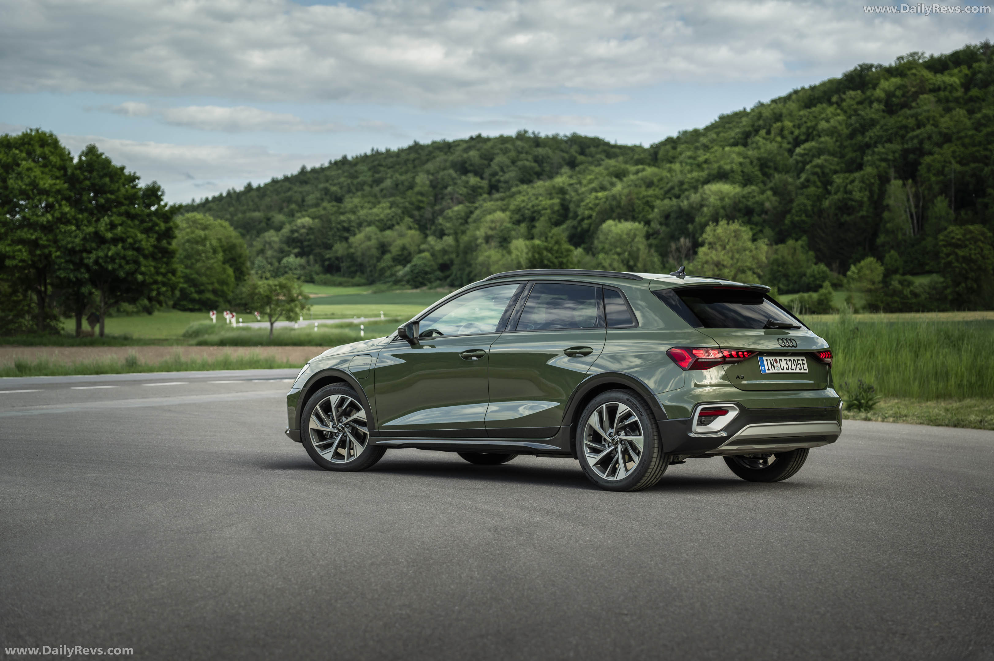 2027 Audi A3 allstreet e-hybrid 8Y Rear View