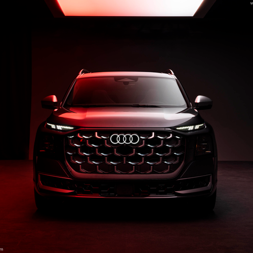 2027 Audi SQ9 Front View