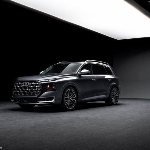 2027 Audi SQ9 Front View