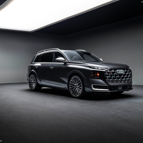 2027 Audi SQ9 Front View