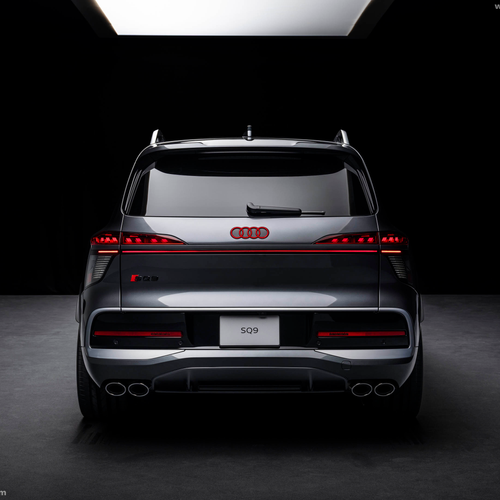 2027 Audi SQ9 Rear View