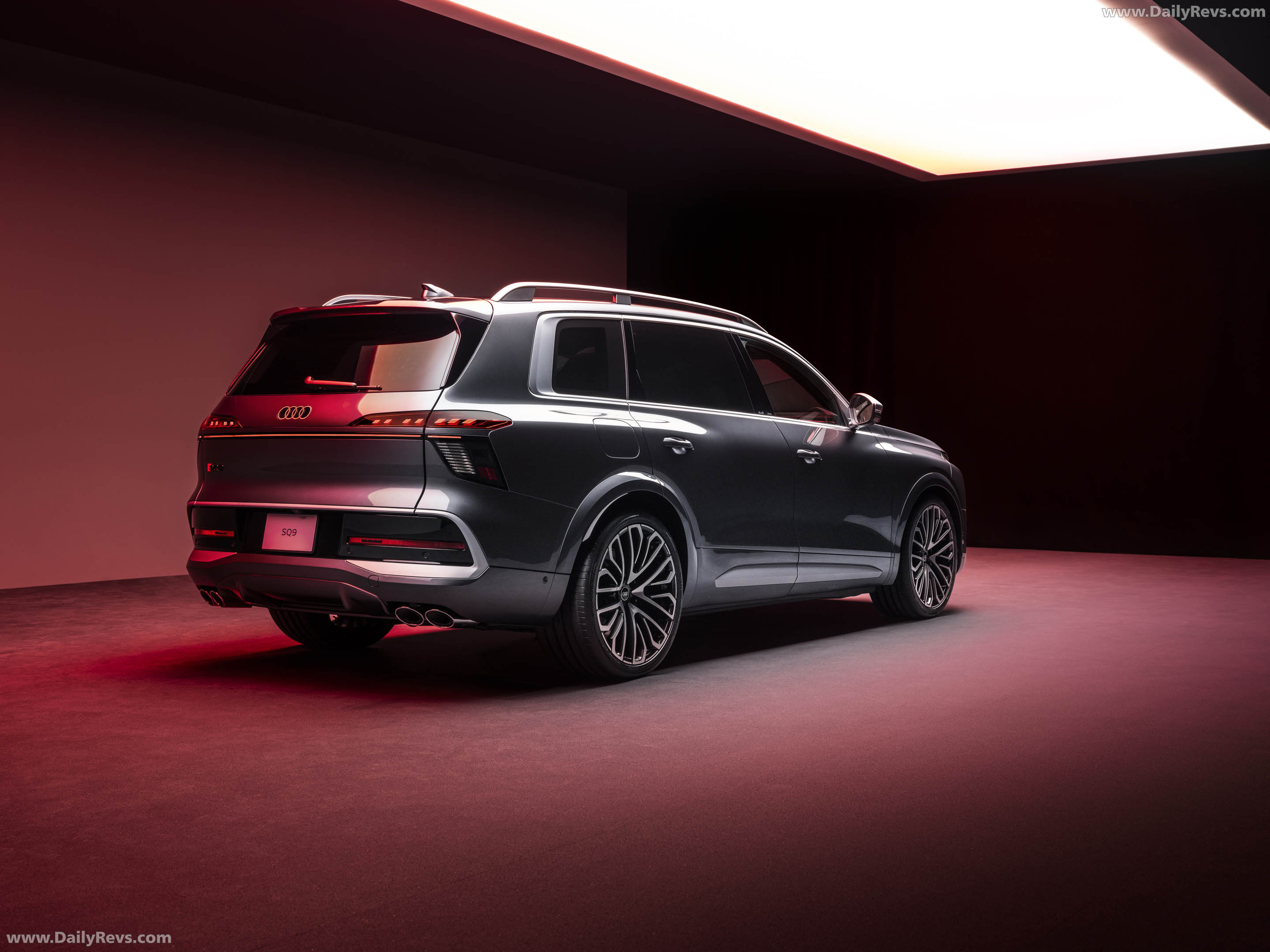 2027 Audi SQ9 Rear View