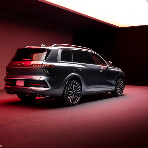 2027 Audi SQ9 Rear View