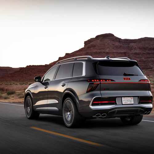 2027 Audi SQ9 Rear View
