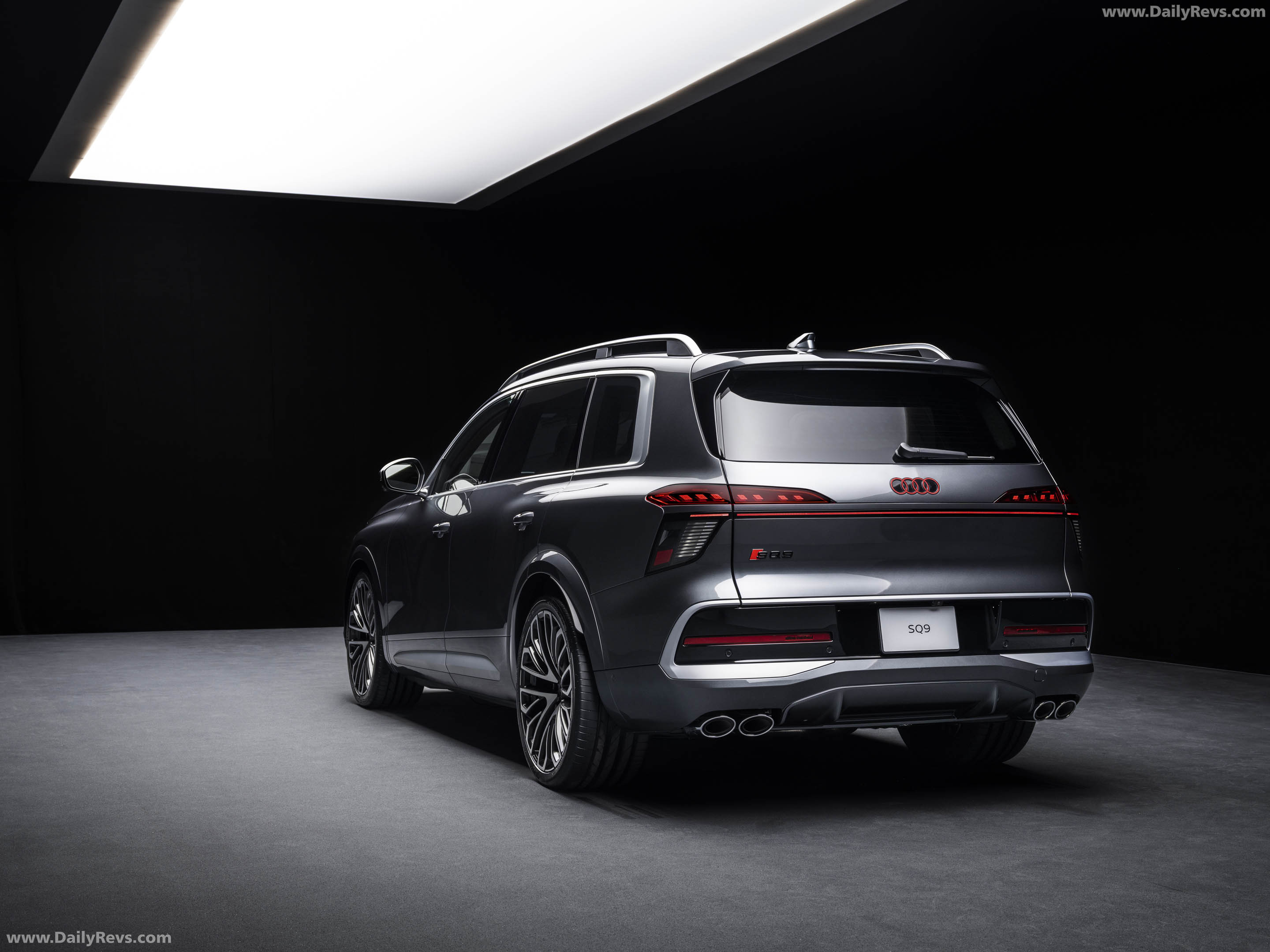 2027 Audi SQ9 Rear View
