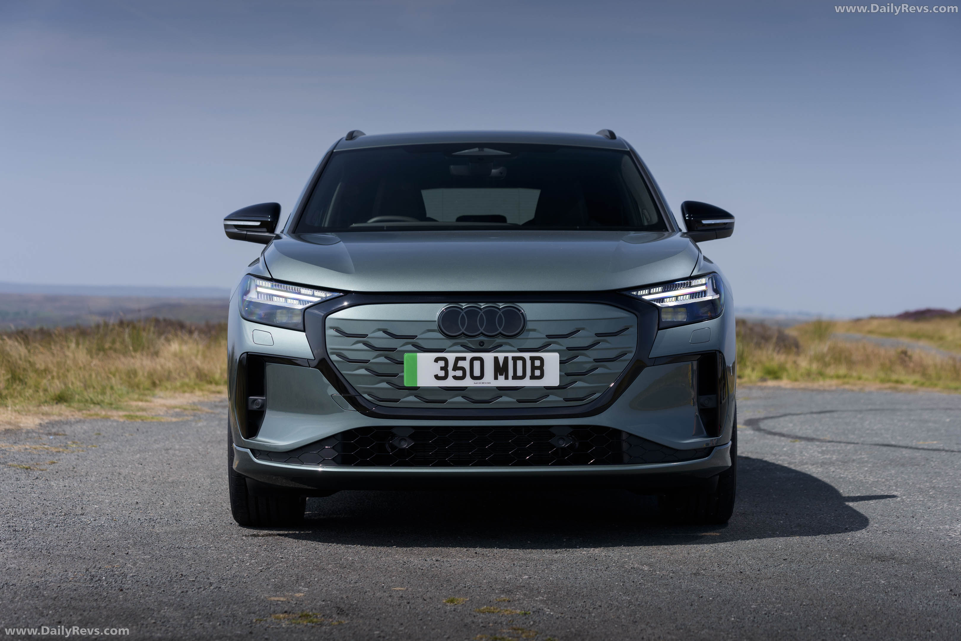 2027 Audi Q4 e-tron F4 UK Version Front View