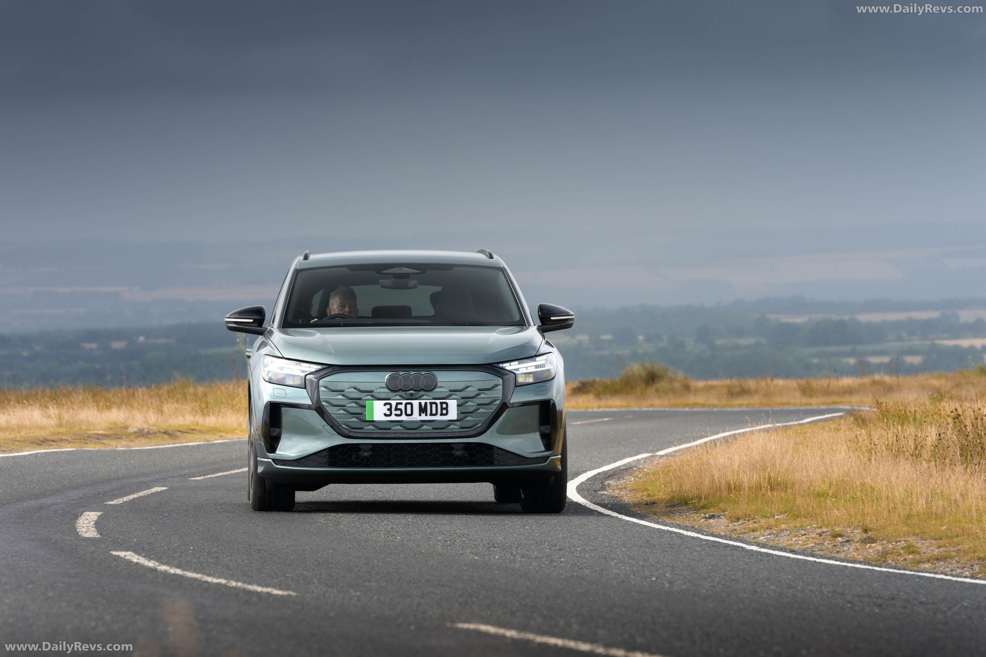 2027 Audi Q4 e-tron F4 UK Version Front View