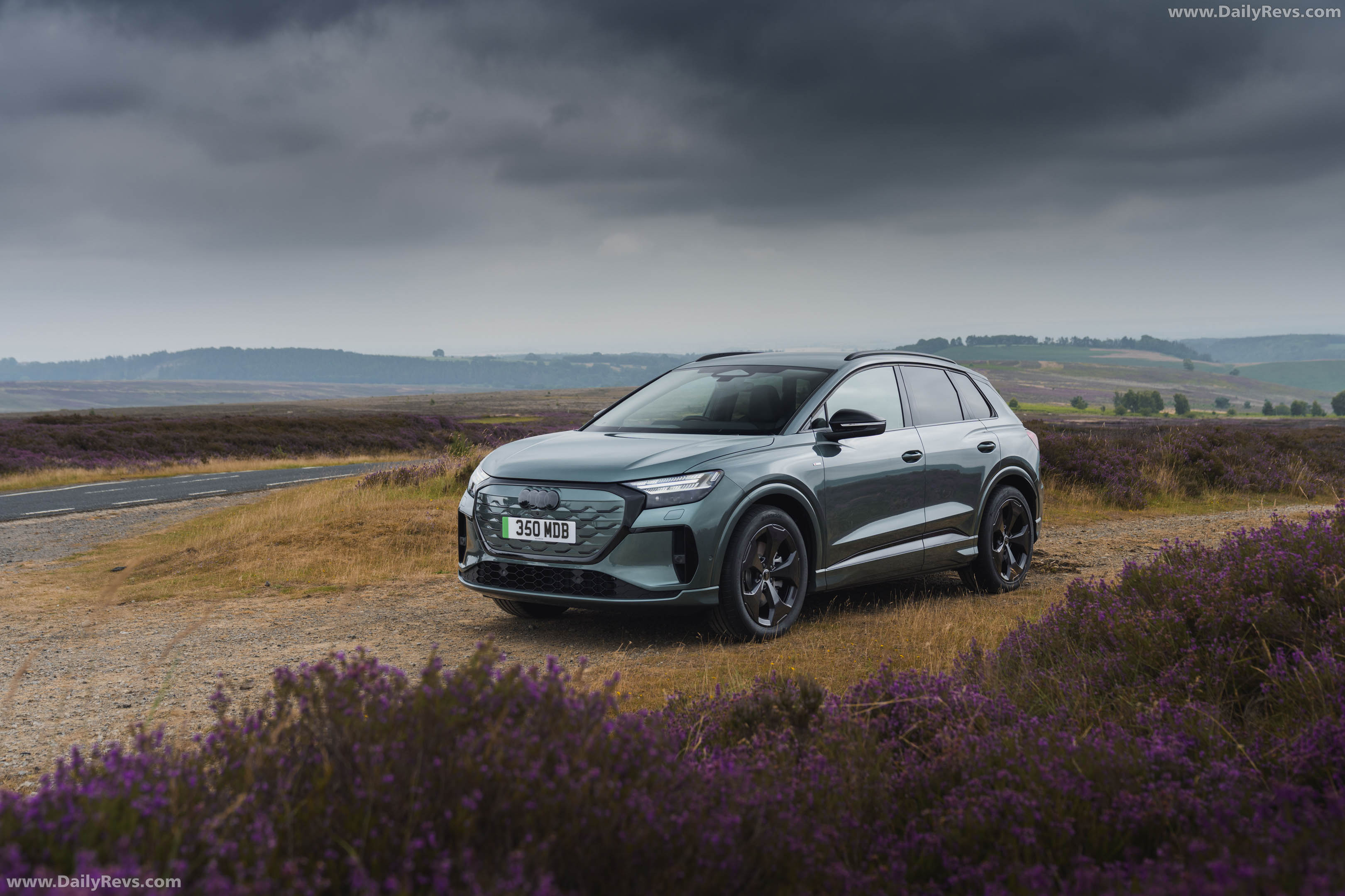 2027 Audi Q4 e-tron F4 UK Version Front View