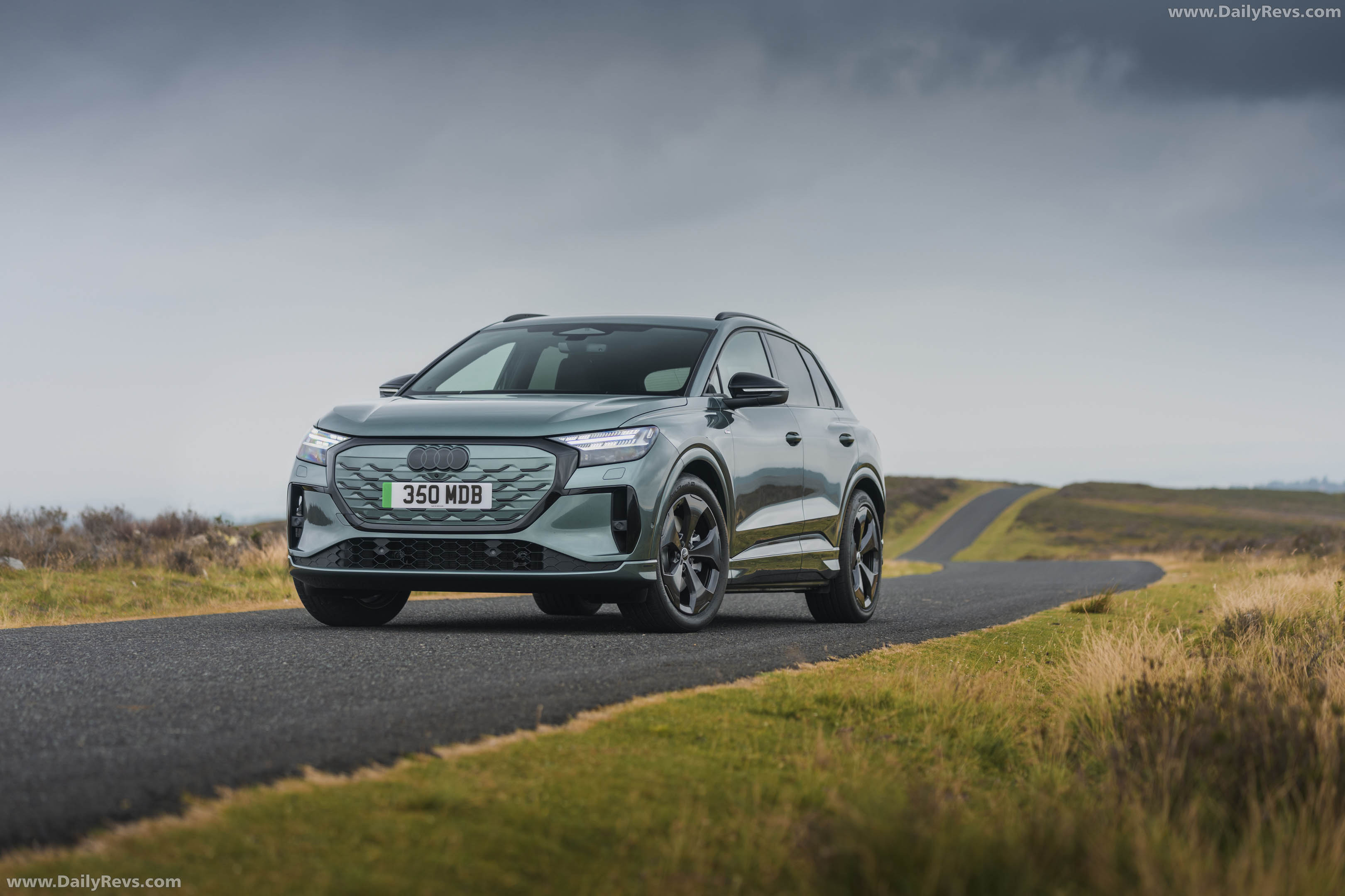 2027 Audi Q4 e-tron F4 UK Version Front View