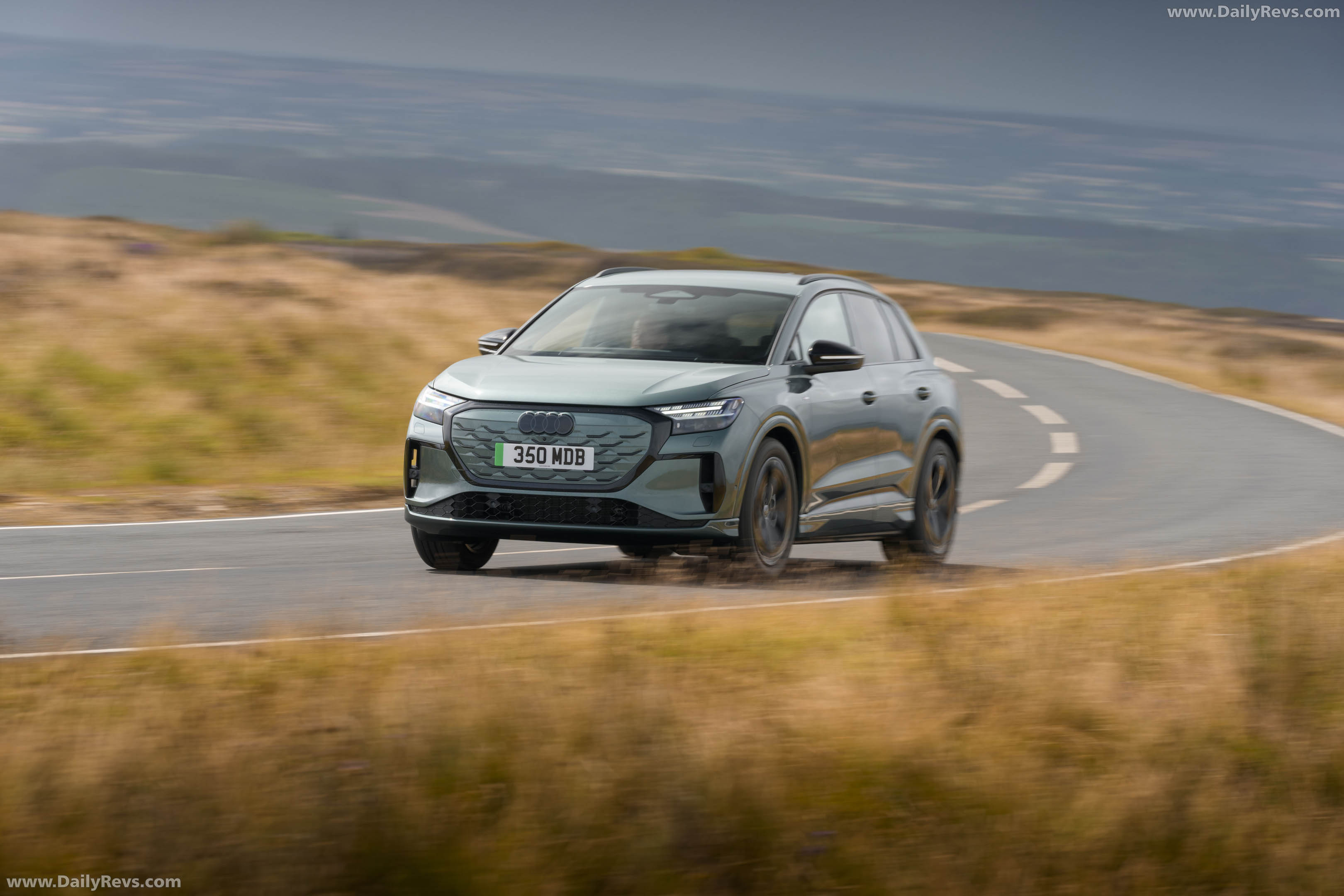2027 Audi Q4 e-tron F4 UK Version Front View