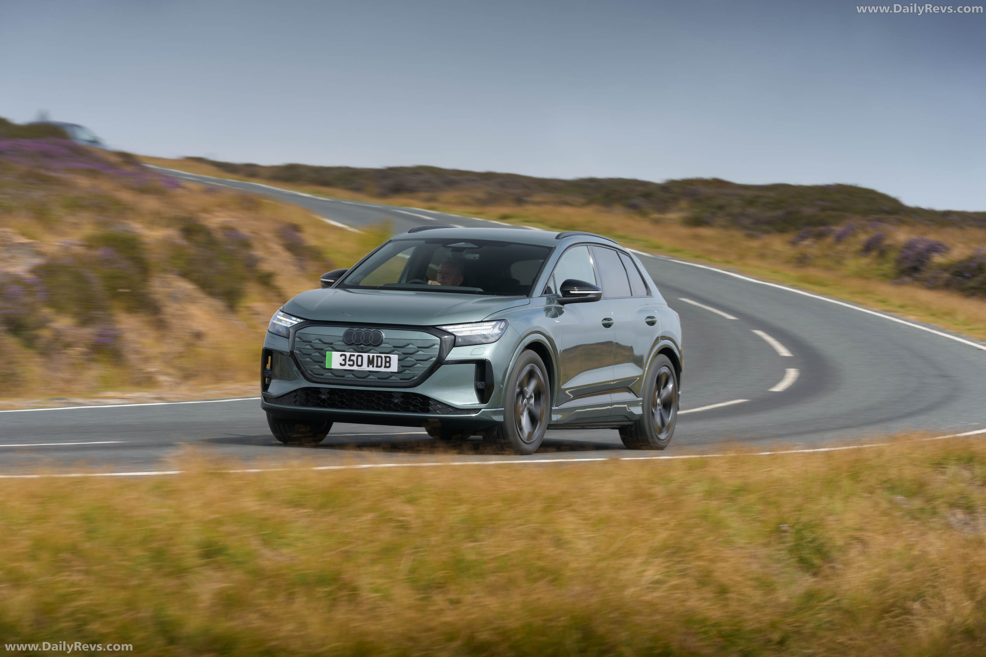 2027 Audi Q4 e-tron F4 UK Version Front View