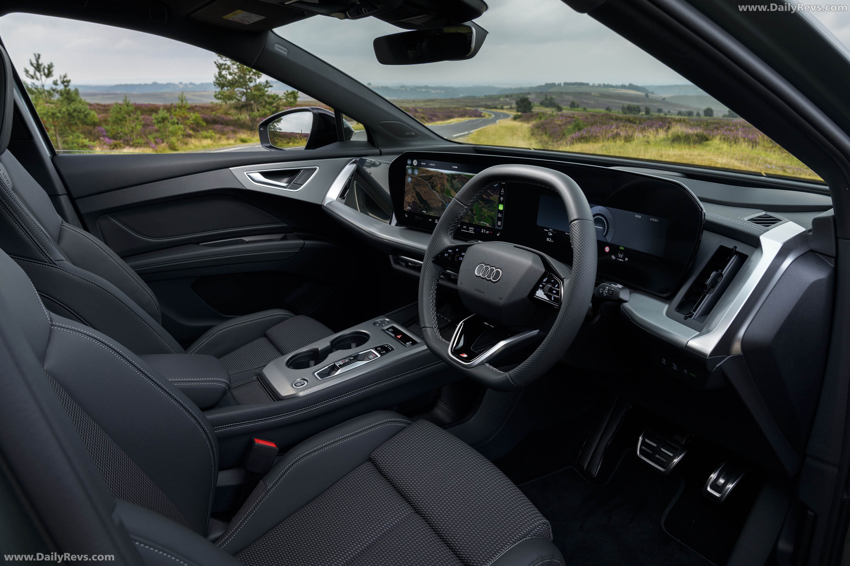 2027 Audi Q4 e-tron F4 UK Version Interior