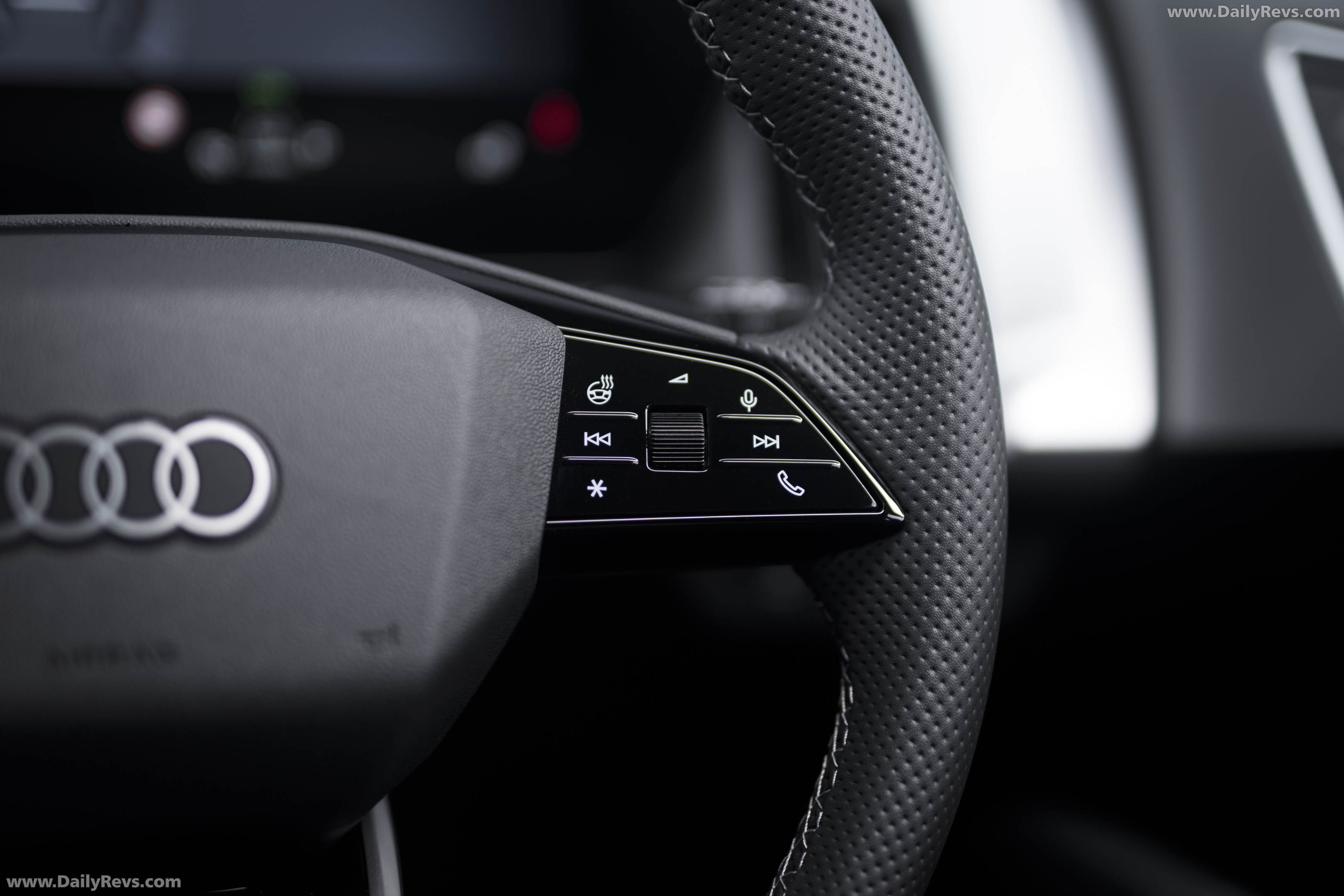 2027 Audi Q4 e-tron F4 UK Version Interior