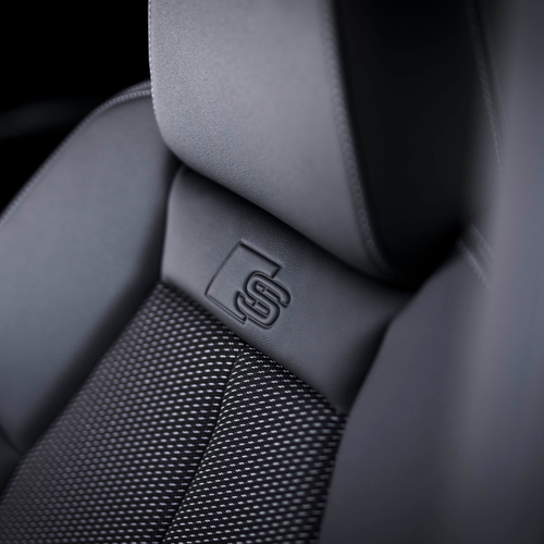 2027 Audi Q4 e-tron F4 UK Version Interior
