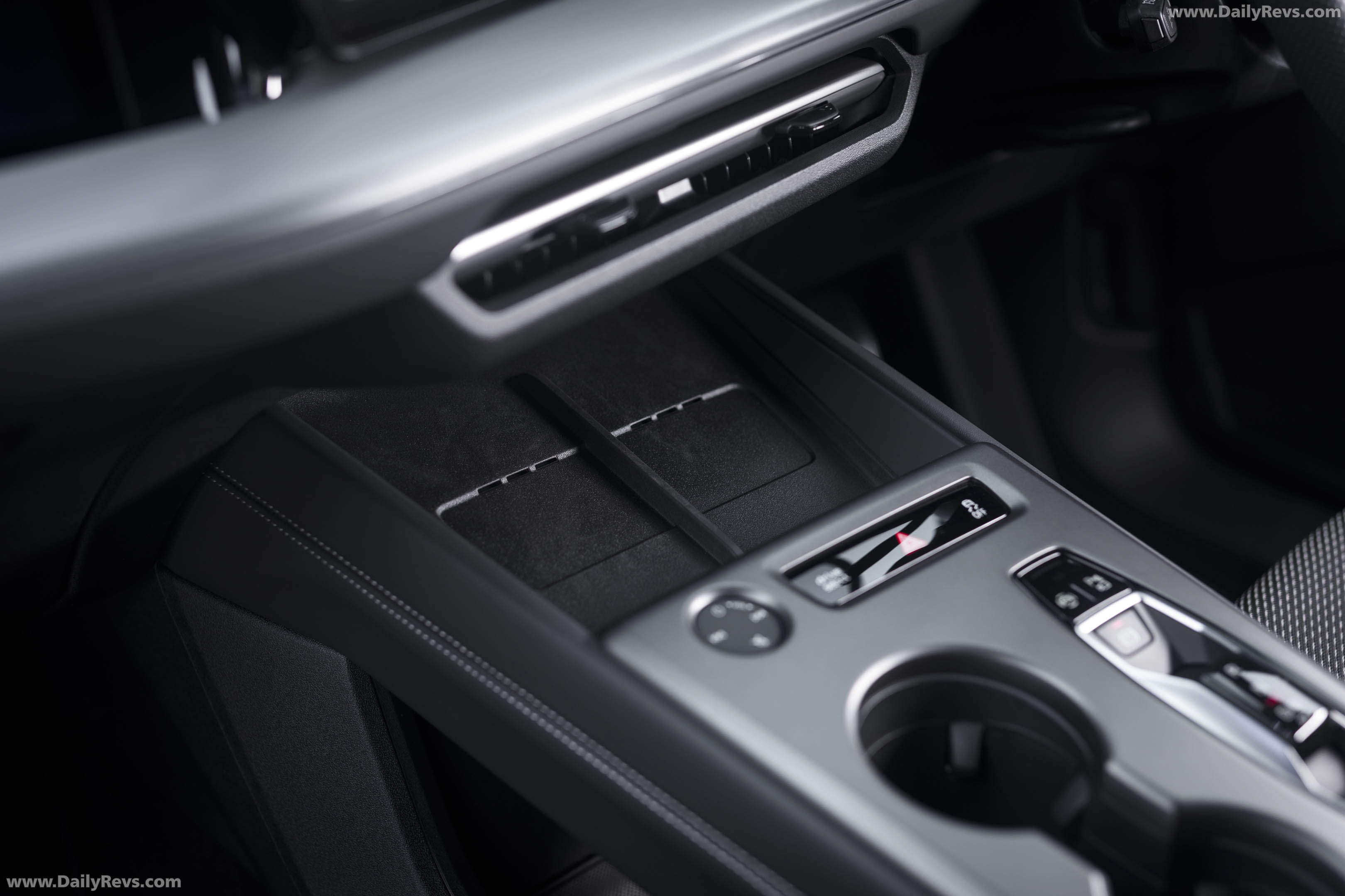 2027 Audi Q4 e-tron F4 UK Version Interior