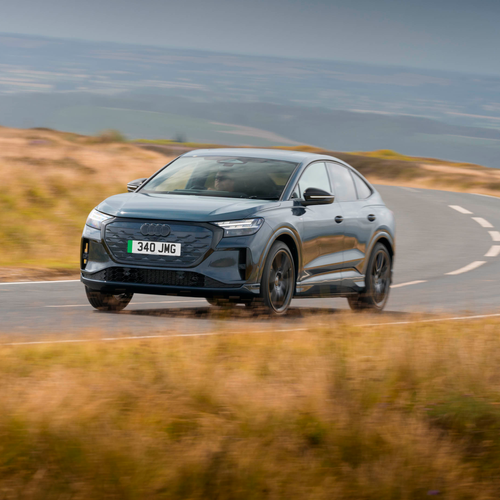 2027 Audi Q4 e-tron Sportback F4 UK Version Front View