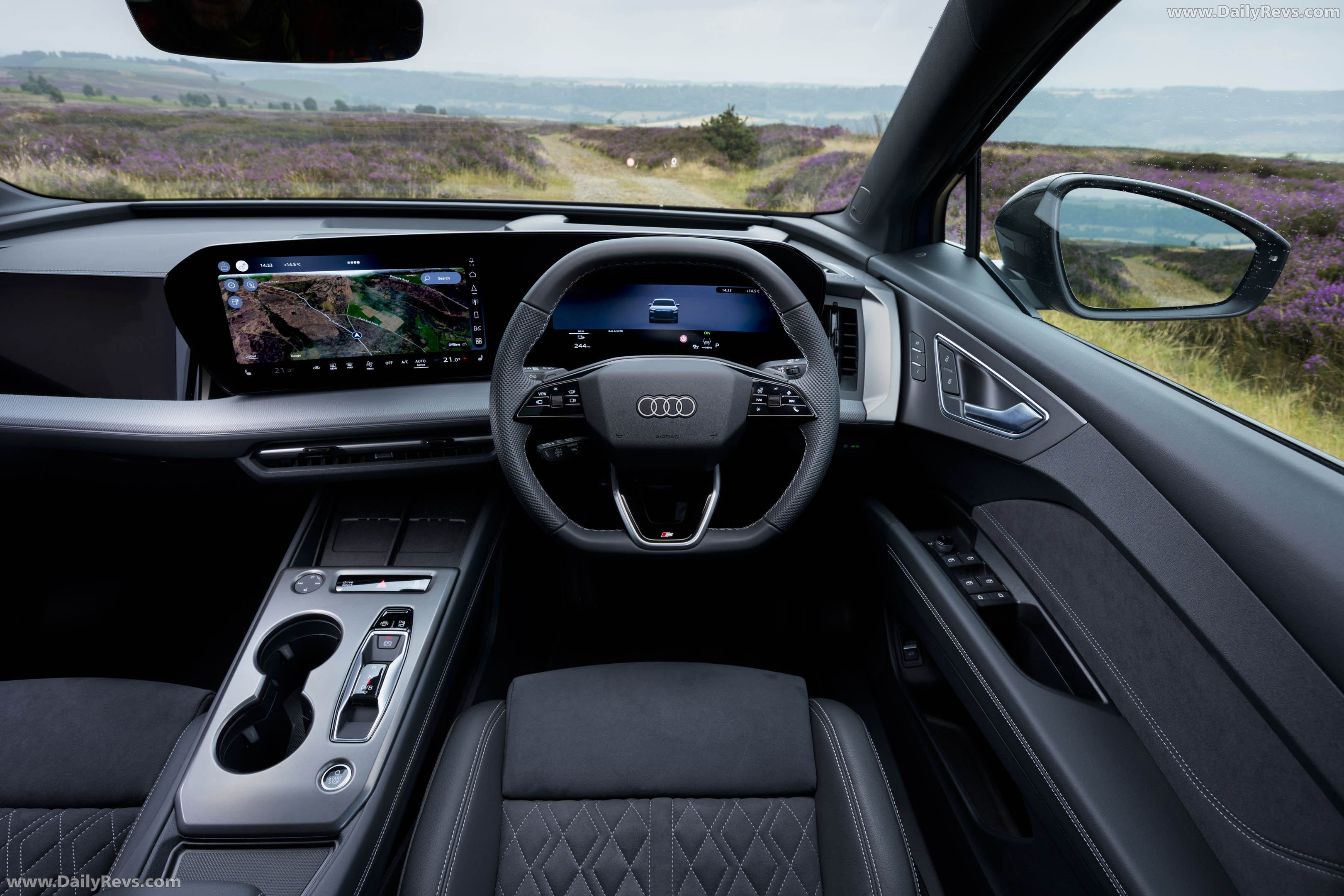 2027 Audi Q4 e-tron Sportback F4 UK Version Interior