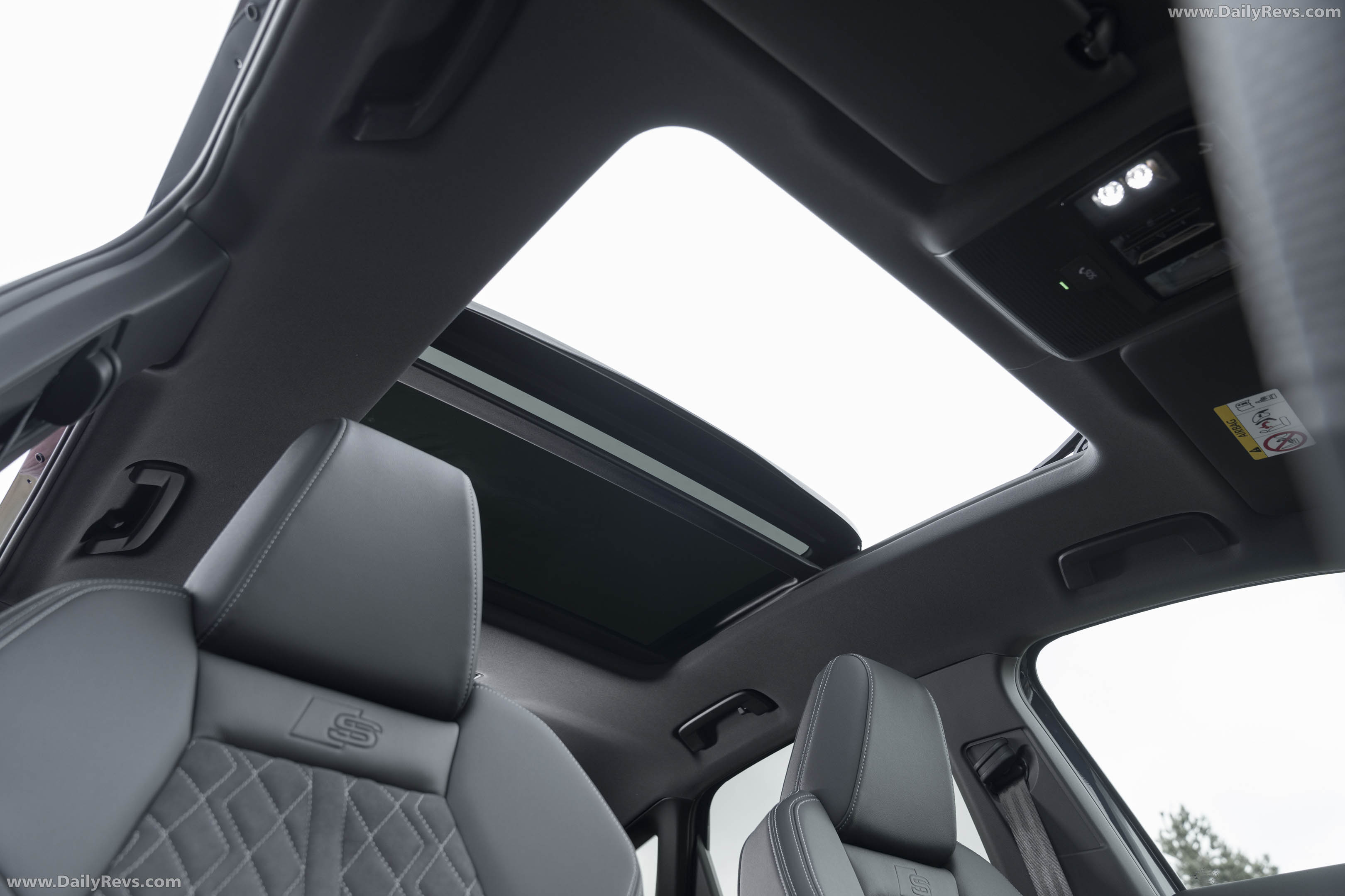 2027 Audi Q4 e-tron Sportback F4 UK Version Interior