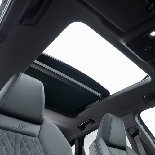 2027 Audi Q4 e-tron Sportback F4 UK Version Interior