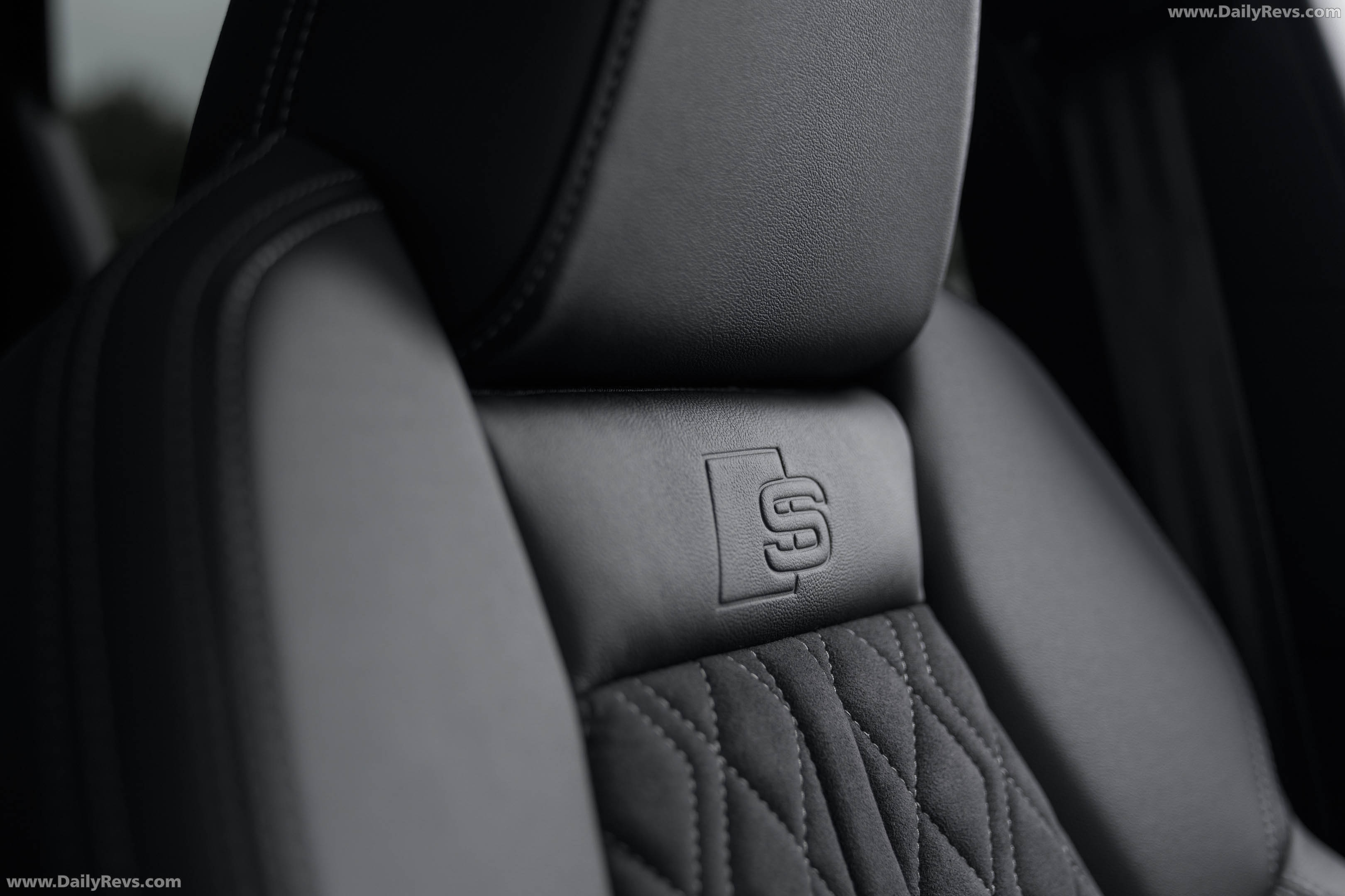 2027 Audi Q4 e-tron Sportback F4 UK Version Interior