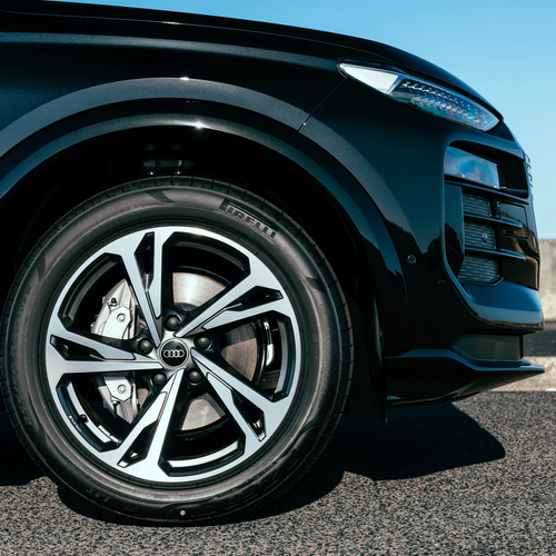 2026 Audi Q6 e-tron Sport Edition AU516 Exterior