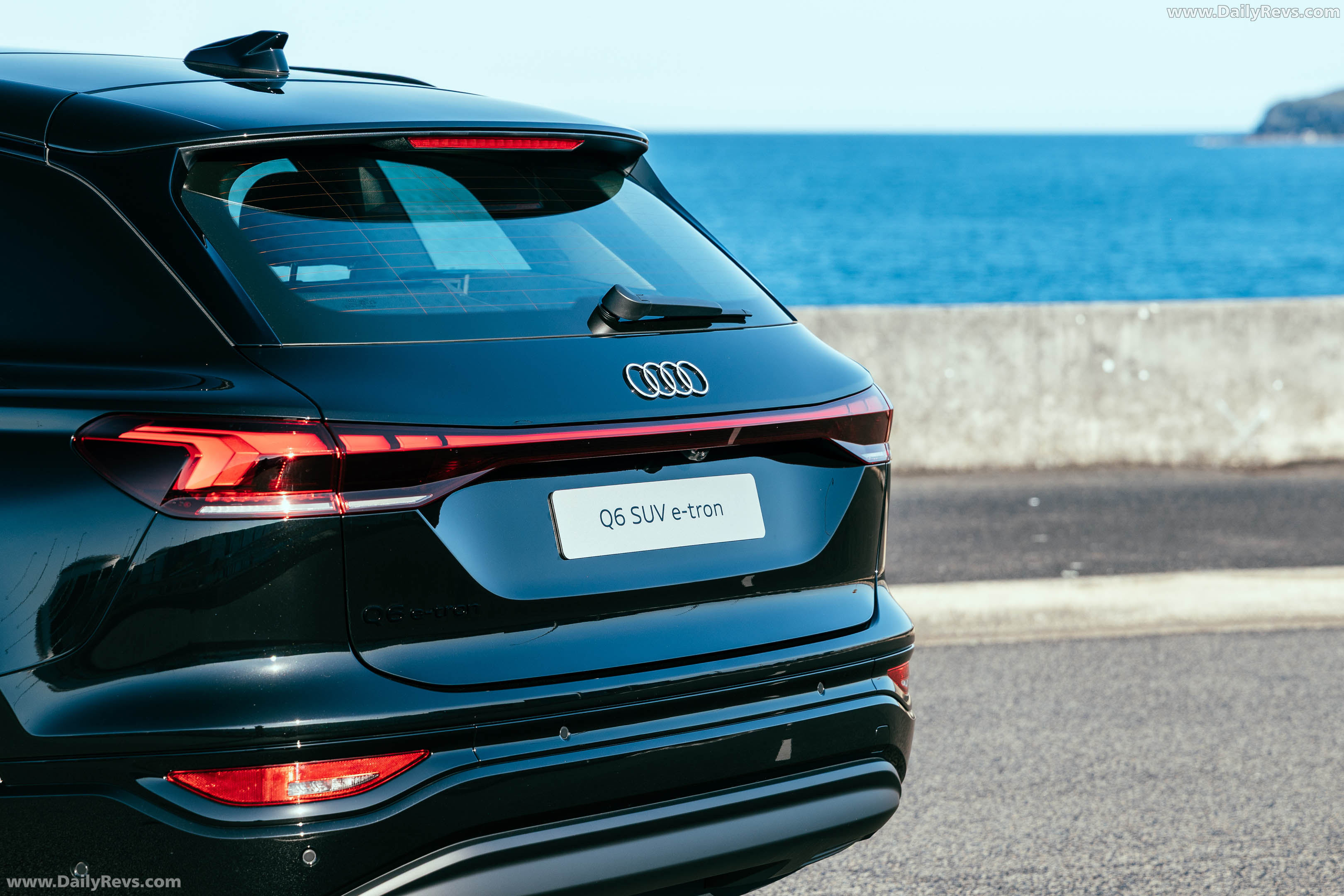 2026 Audi Q6 e-tron Sport Edition AU516 Exterior