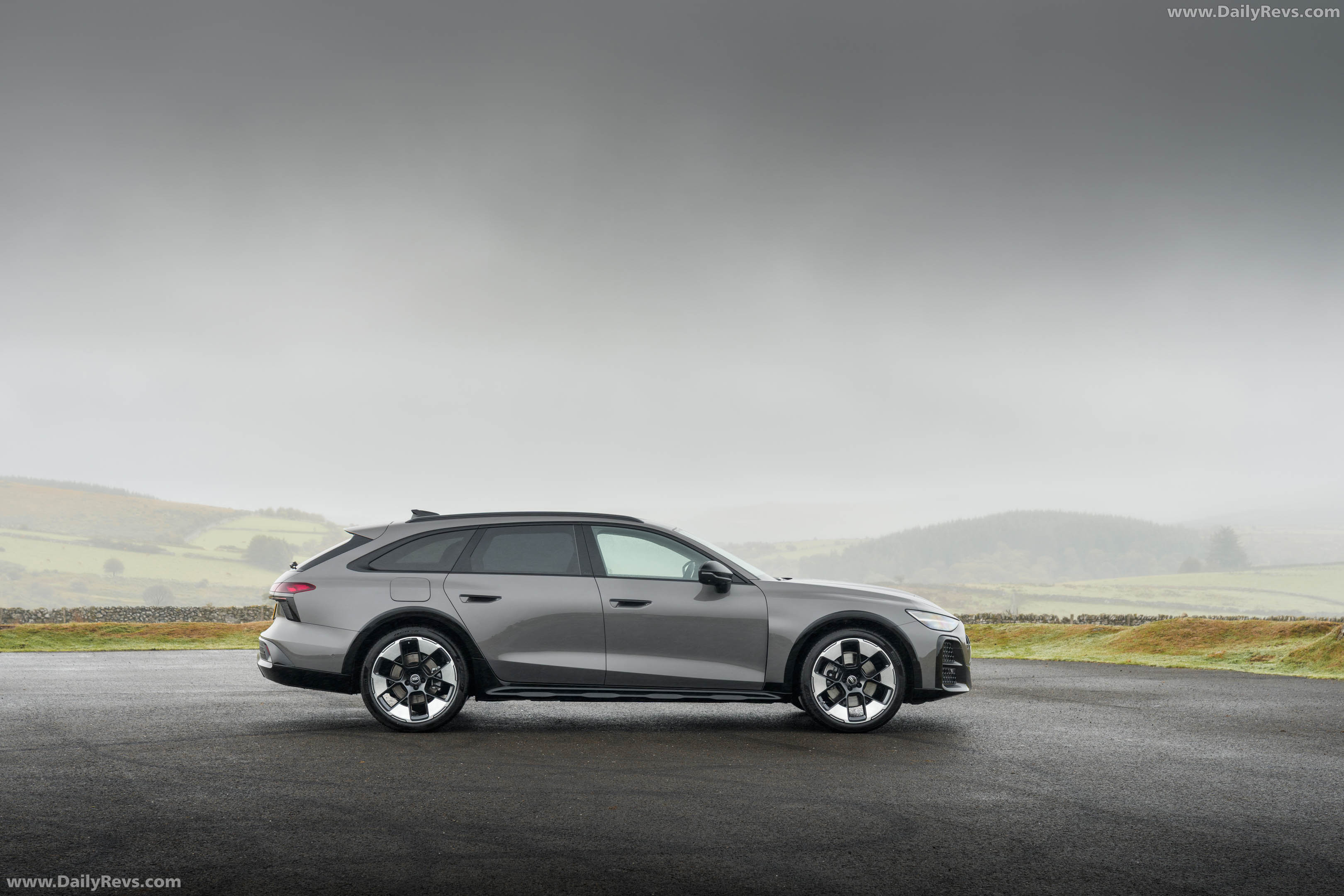 2026 Audi A6 Allroad Quattro C9 UK Version Side View