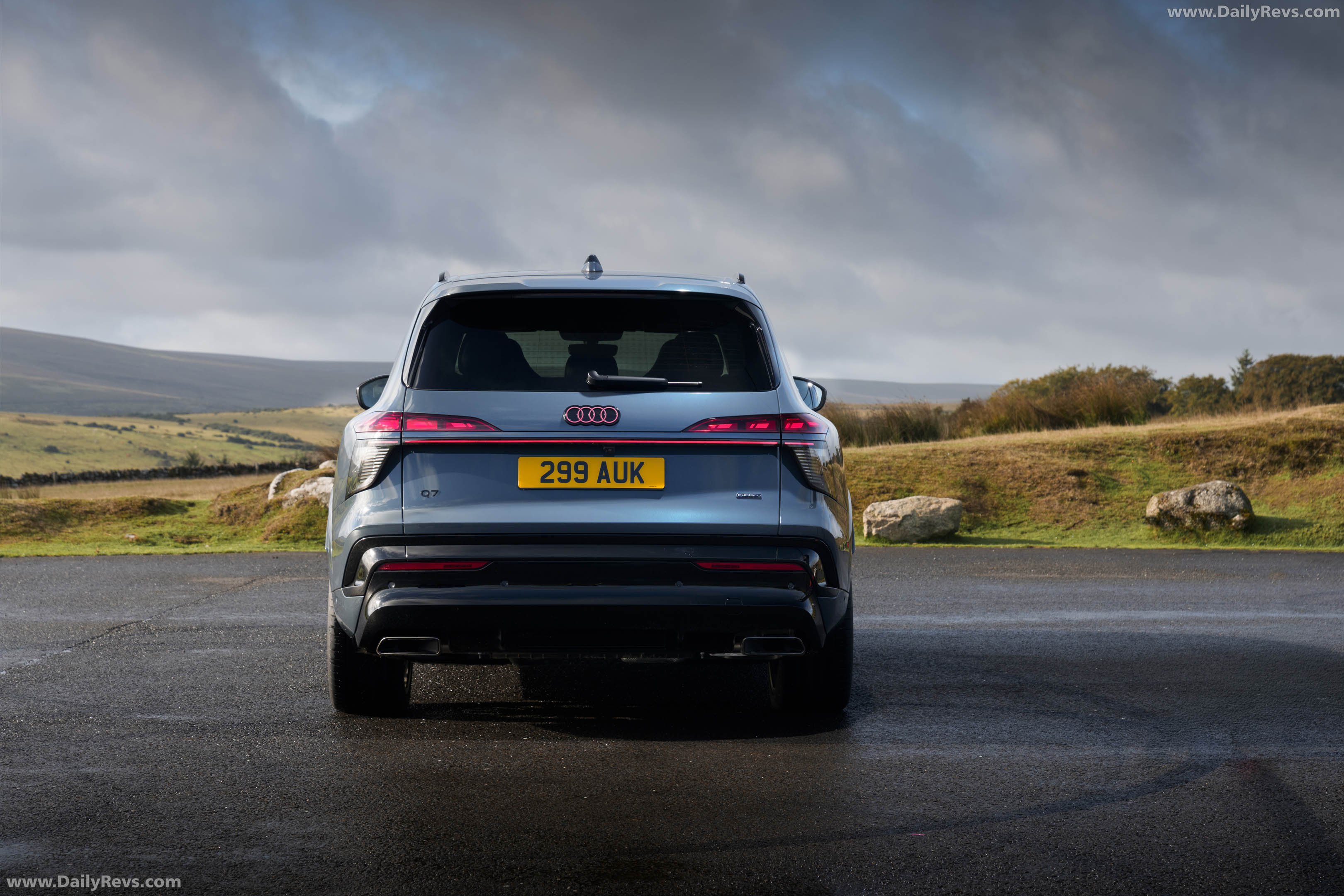 2027 Audi Q7 4M UK Version Rear View
