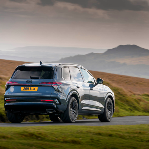 2027 Audi Q7 4M UK Version Rear View
