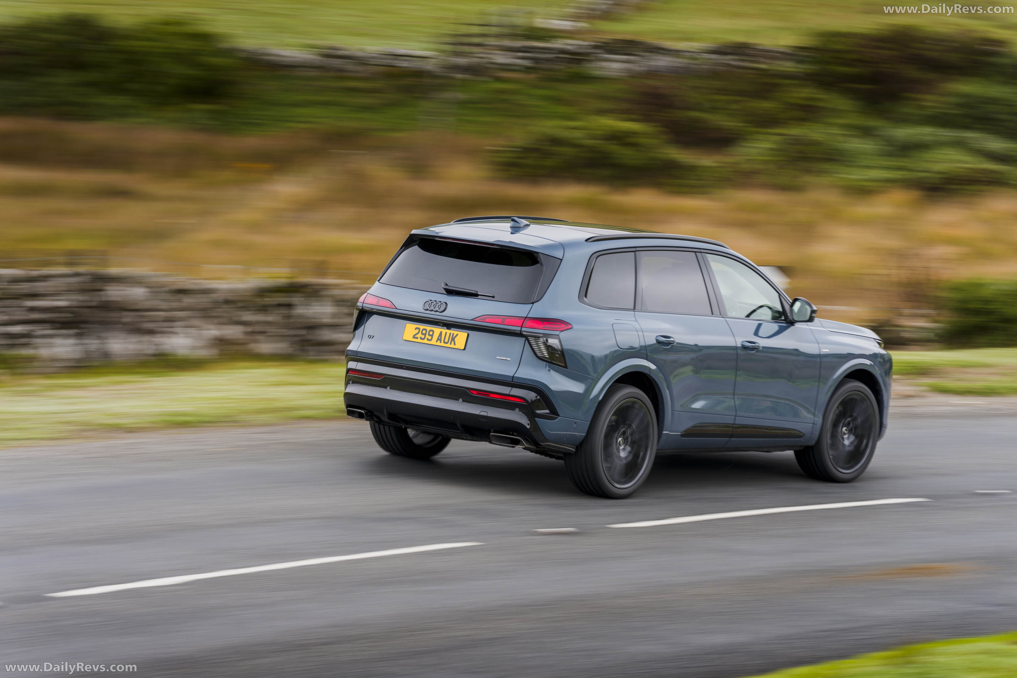 2027 Audi Q7 4M UK Version Rear View