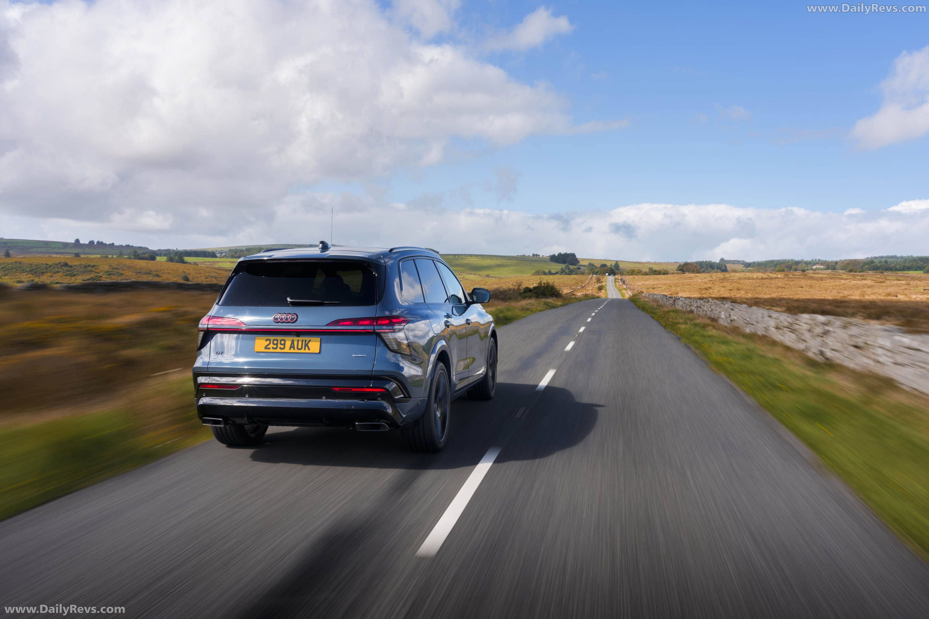 2027 Audi Q7 4M UK Version Rear View